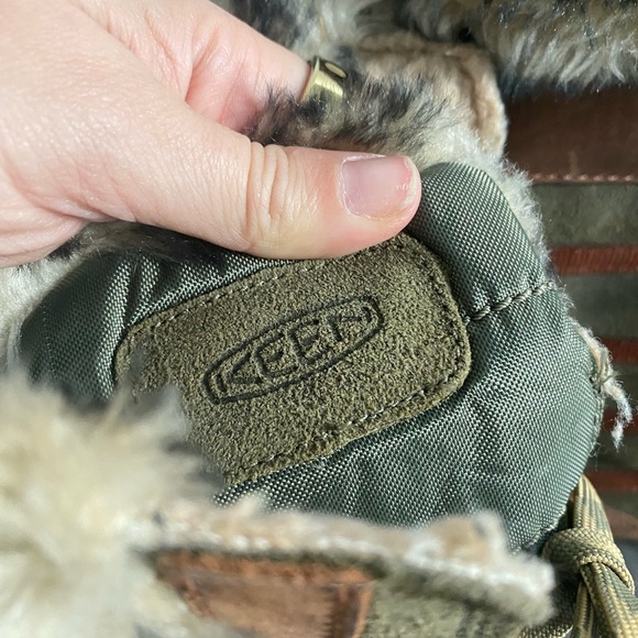 KEEN Women’s Wapato Waterproof Tall Boot - Picture 3 of 8